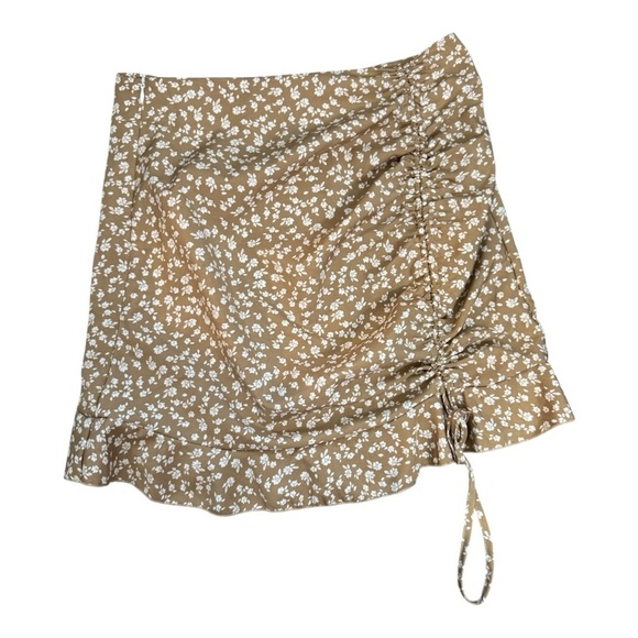 SHEIN Dresses & Skirts - SHEIN Tan Floral Skirt